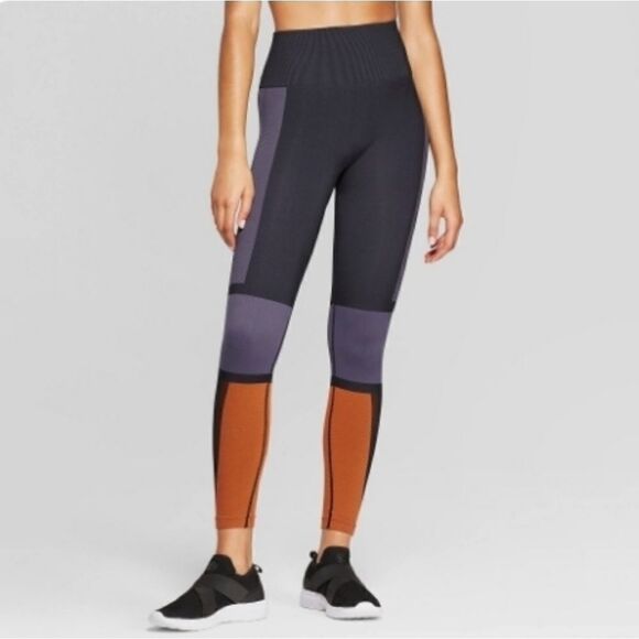 Seamless Yoga High-Waisted Leggings size Medium - Picture 1 of 9